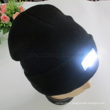 Vente chaude 100% acrylique chapeau hiver extérieur marche mains libres beanie colorfull 5 LED bonnets tricotés